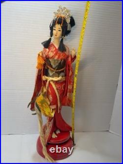 VTG Nishi Doll Japan Seven Hats Dance Geisha Musical Rotating 20 Kimono