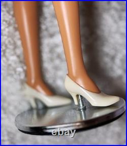 VTG Takara Japan Lady Luminous 17 Fashion Doll 1980's Tyler Wentworth Gene Tan