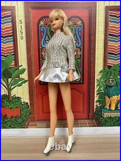 Vintage 1125 1165 Stacey Doll BEAUTIFUL Blonde Silver Sparkle Roller Skate C20