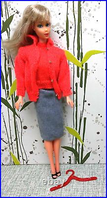 Vintage 1160 Blonde TNT Doll Wearing Fashion 976 Sweater Girl C30