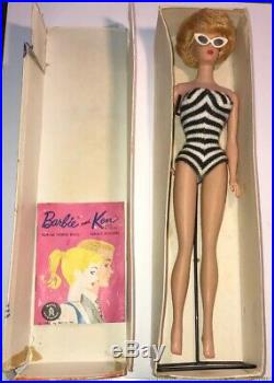 Vintage 1959-61 Bubblecut Barbie 850 Metal Stand White Sunglasses Well-worn Box