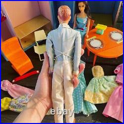 Vintage 1960's & 70's Mattel Barbie blue trunk, Brunette Japan Barbie & Alan