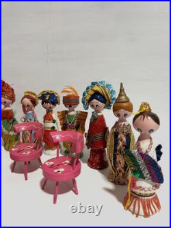 Vintage 1960s Disney Small World Kokeshi Dolls Video Excellent