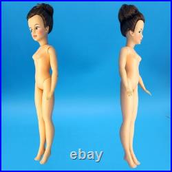 Vintage 1960s Tammy's Mom Dolls W-13-L Ideal Toy Corp Lt Brown & Dark Brown Set