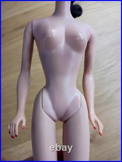 Vintage 1961 Barbie Doll #5 Ponytail Brunette Red Swimsuit 850 Mattel Japan NM Vintage 1961 Barbie Doll #5 Ponytail Brunette Red Swimsuit 850 Mattel Japan NM