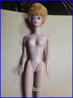 Vintage 1961 Golden Blonde Bubble Cut Barbie Fashion Model 850 Mattel Japan Vintage 1961 Golden Blonde Bubble Cut Barbie Fashion Model 850 Mattel Japan