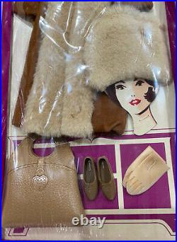 Vintage 1963 Lisa LITTLECHAP Doll Fashion FUR-TRIMMED SUEDE COAT 1415 Remco NRFB