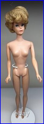 Vintage 1964 European Side Part Bubble Cut Barbie OSS Blonde Butter Lips