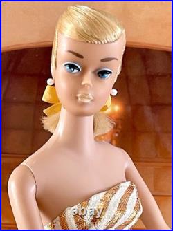 Vintage 1964 Platinum Blonde Swirl Ponytail Barbie Doll In Vintage Swimsuit Vintage 1964 Platinum Blonde Swirl Ponytail Barbie Doll In Vintage Swimsuit