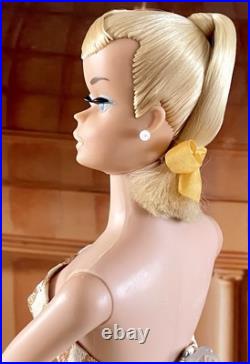 Vintage 1964 Platinum Blonde Swirl Ponytail Barbie Doll In Vintage Swimsuit Vintage 1964 Platinum Blonde Swirl Ponytail Barbie Doll In Vintage Swimsuit