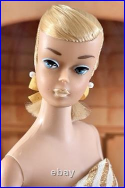 Vintage 1964 Platinum Blonde Swirl Ponytail Barbie Doll In Vintage Swimsuit Vintage 1964 Platinum Blonde Swirl Ponytail Barbie Doll In Vintage Swimsuit