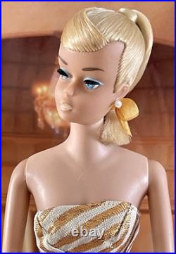 Vintage 1964 Platinum Blonde Swirl Ponytail Barbie Doll In Vintage Swimsuit Vintage 1964 Platinum Blonde Swirl Ponytail Barbie Doll In Vintage Swimsuit