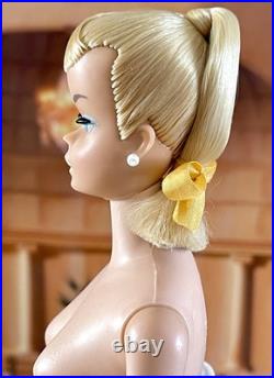 Vintage 1964 Platinum Blonde Swirl Ponytail Barbie Doll In Vintage Swimsuit Vintage 1964 Platinum Blonde Swirl Ponytail Barbie Doll In Vintage Swimsuit