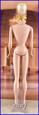 Vintage 1964 Platinum Blonde Swirl Ponytail Barbie Doll In Vintage Swimsuit Vintage 1964 Platinum Blonde Swirl Ponytail Barbie Doll In Vintage Swimsuit