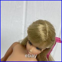 Vintage 1966 Barbie Twist N Turn TNT # 1160 Blonde Stunning with eyelashes