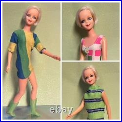 Vintage 1967 Twiggy Doll Blonde Hair With HTF Outfits