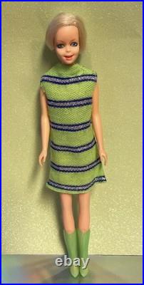 Vintage 1967 Twiggy Doll Blonde Hair With HTF Outfits