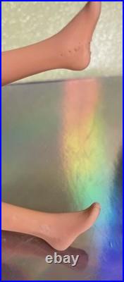 Vintage 1967 Twiggy Doll Blonde Hair With HTF Outfits