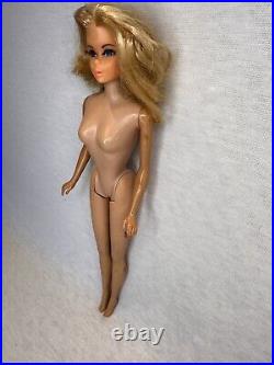 Vintage 1968 Barbie Doll Blonde With Beautiful Eyelashes Bendable Legs Japan B13
