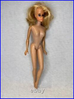 Vintage 1968 Barbie Doll Blonde With Beautiful Eyelashes Bendable Legs Japan B13