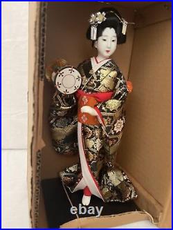 Vintage 1989 beautiful Japanese doll from Okinawa Japan 12 inch