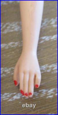 Vintage 1st Issue Barbie Blonde Bubble Cut Greasy Face'61 Red Lips SS Booklet