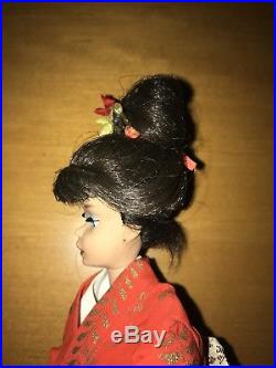 Vintage #4 Ponytail Barbie In Barbie In Japan Near Complete Wig Wardrobe