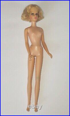 Vintage'66 Barbie's Cousin Blonde Twist'n Turn Francie Bendable Leg Doll Japan