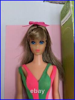 Vintage Ash Blonde 2nd Issue STANDARD BARBIE With Original Swimsuit And Box