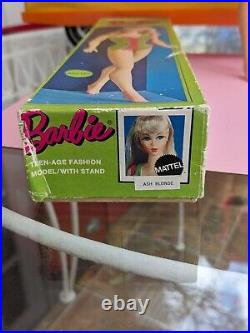 Vintage Ash Blonde 2nd Issue STANDARD BARBIE With Original Swimsuit And Box