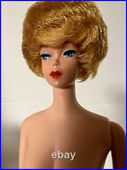Vintage BARBIE 1961 Ginger Bubble Cut Barbie shoe stand Glasses