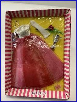 Vintage BARBIE Doll CAMPUS SWEETHEART #1616 MOC MIB NRFB RED PINK GOWN WOW