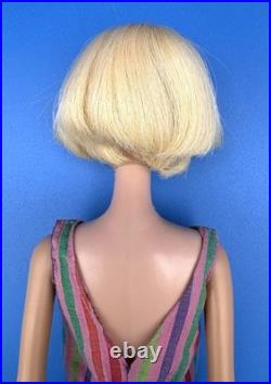 Vintage BARBIE Doll PALE BLONDE AMERICAN GIRL 1965 Bendable Legs Orig Swimsuit
