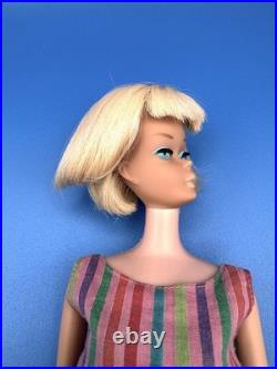Vintage BARBIE Doll PALE BLONDE AMERICAN GIRL 1965 Bendable Legs Orig Swimsuit