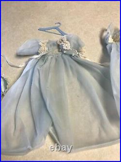 Vintage Barbie 1636 SLEEPING PRETTY BLUE ROBE GOWN PILLOW SHOES 1965++