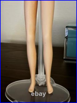 Vintage Barbie 1967 Casey MOD Doll #1180 Brunette Withswimsuit and earrings