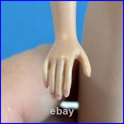 Vintage Barbie #850 Bubblecut Barbie Pats. Pend. ©MCMLVIII by Mattel Japan