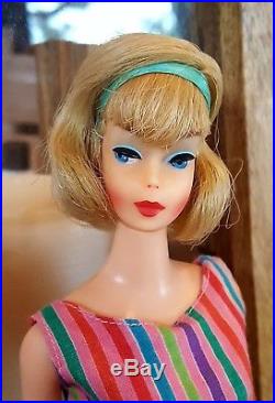 Vintage Barbie American Girl Side Part PINK SKIN Japan doll-Stunning