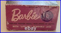 Vintage Barbie Ash Blonde American Girl Barbie Box #1070