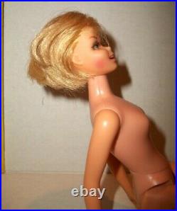 Vintage Barbie Cousin Casey Original Tnt Doll Only By Mattel Nice With Mod Dress