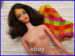 Vintage Barbie Doll 1160 Twist N Turn Brunette TNT Dark Brown Flip Hair C30