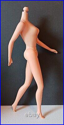 Vintage Barbie Doll MOD Era 1160 TNT Barbie Body JAPAN GORGEOUS! A1