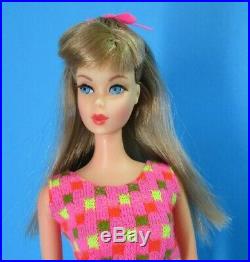Vintage Barbie Doll TNT TWIST'N TURN Summer Sand Ash Blonde Hair & Swimsuit