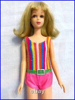 Vintage Barbie FRANCIE Bend Leg Doll #1130 Blonde Flip Hair & Mod Swimsuit