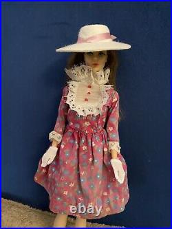 Vintage Barbie Japanese Exclusive TNT #2626 Dressed box Accessories LOT