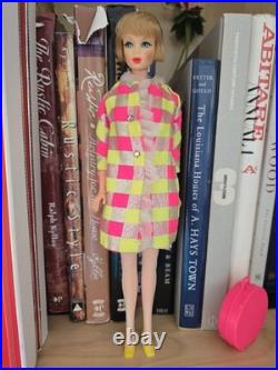 Vintage Barbie Twist'n Turn (1968) Japan, Mattel in Minty Sparkle Squares#1814