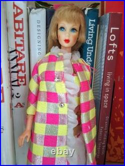 Vintage Barbie Twist'n Turn (1968) Japan, Mattel in Minty Sparkle Squares#1814