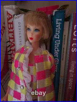 Vintage Barbie Twist'n Turn (1968) Japan, Mattel in Minty Sparkle Squares#1814