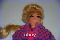 Vintage Blonde Growing Pretty Hair Francie Doll In The Combo