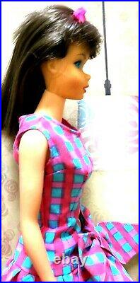 Vintage Chocolate Bon Bon Standard Barbie Dressed in Vintage Repro Best Bow! WOW